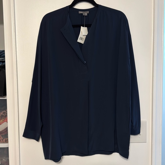 Vince Navy Blue Silk Tunic Top - Picture 1 of 10